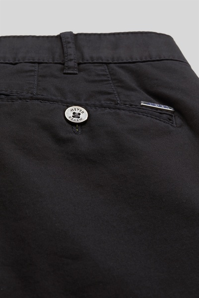 Bonn Chino
