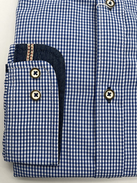 Button-Down-Hemd mit Karomuster