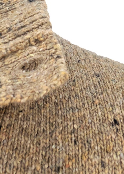 Geknöpfter Wollmix Troyer mit Noppenstruktur